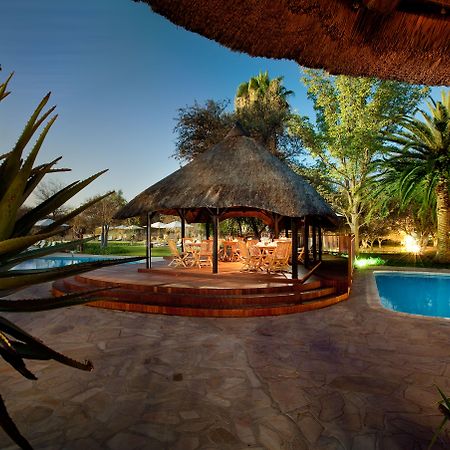 Villa Mokuti Etosha à Mokuti Lodge Extérieur photo